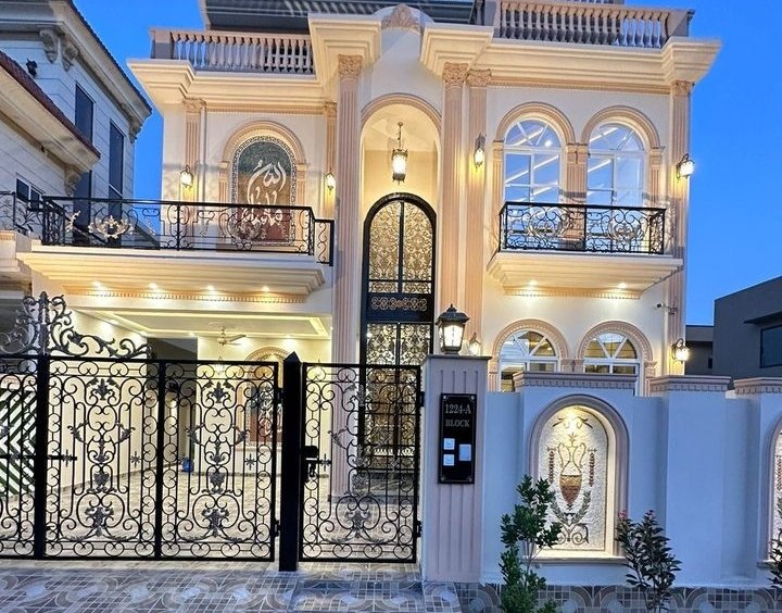 10 Marla Spanish House For Sale (1)