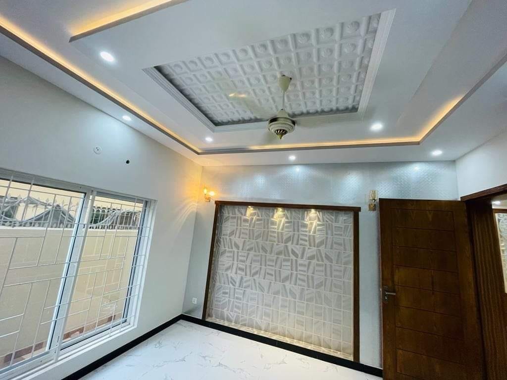 10m House for sale in Central Park (20)