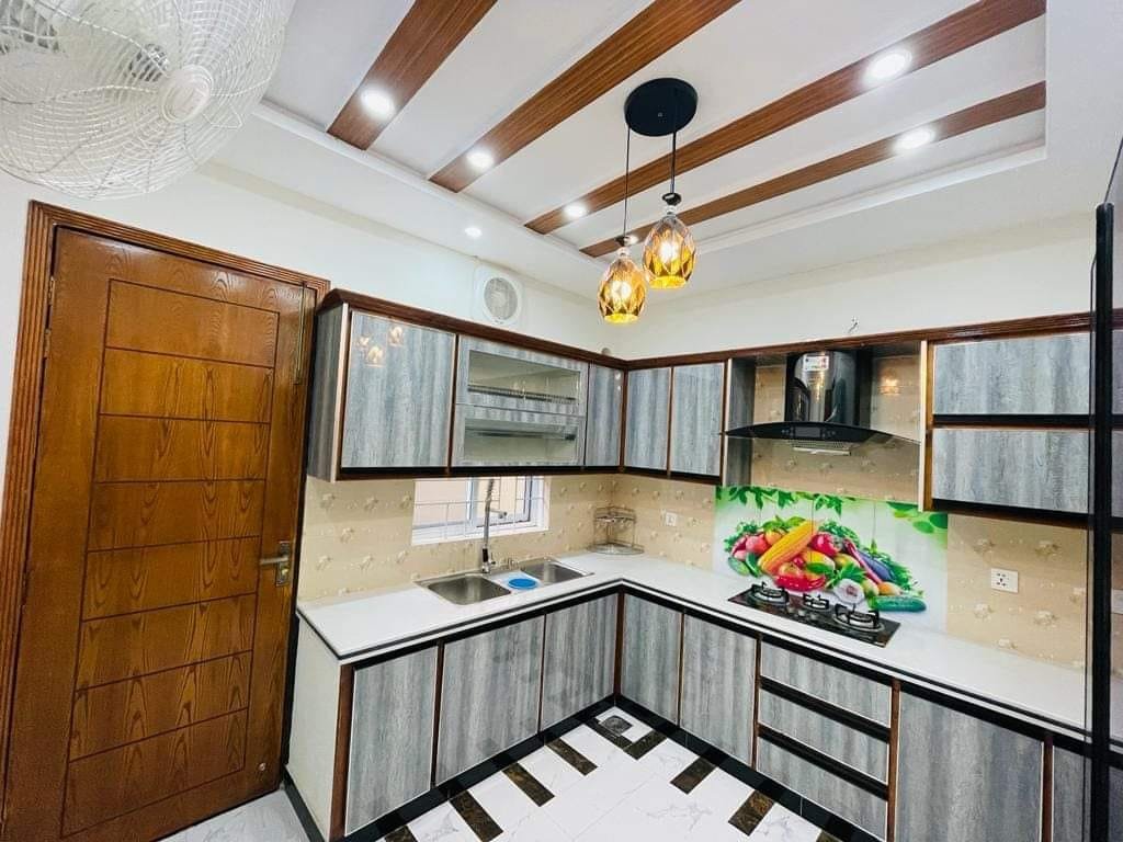 10m House for sale in Central Park (6)