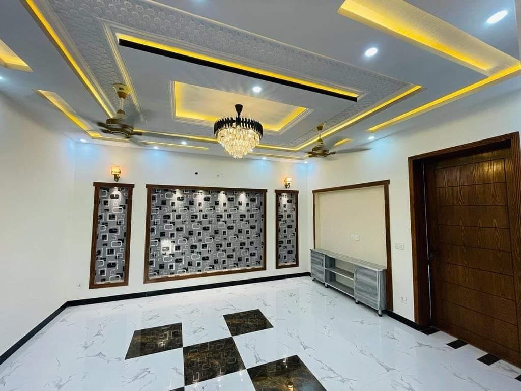 10m House for sale in Central Park (7)