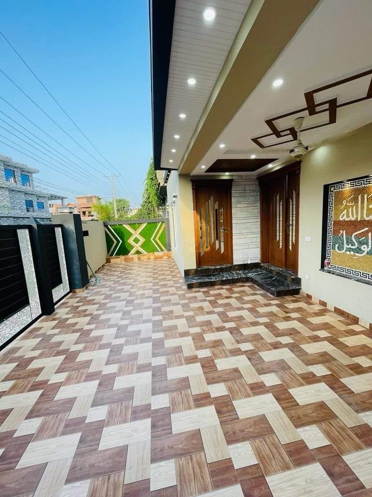10m House for sale in Central Park (9)