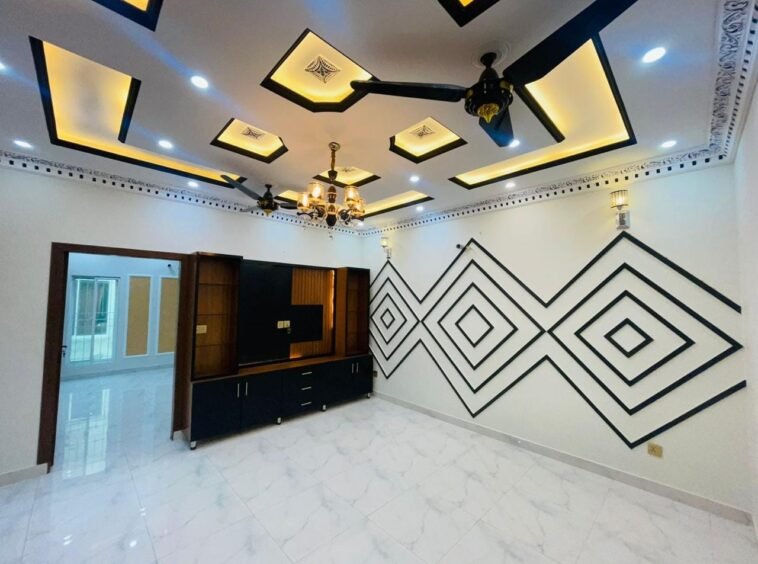 10 marla spanish House for sale in Central Park Lahore (17)