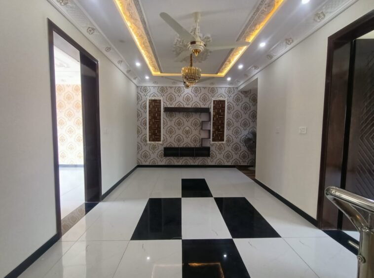 5 Marla Modern Design House in Central Park Lahore (7)