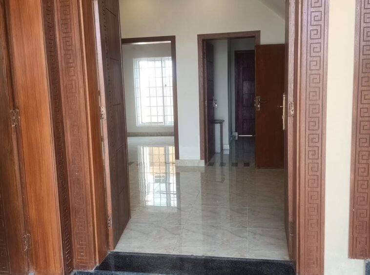 5m Spanish House For Sale in Central Park Housing Scheme Lahore (17)